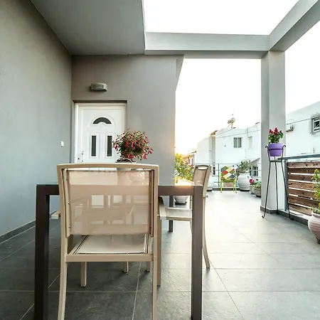 Skandalakis Homes & 度假居 *